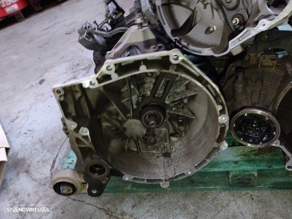 Caixa De Velocidades Manual Ford Tourneo Courier B460 Kombi - 3