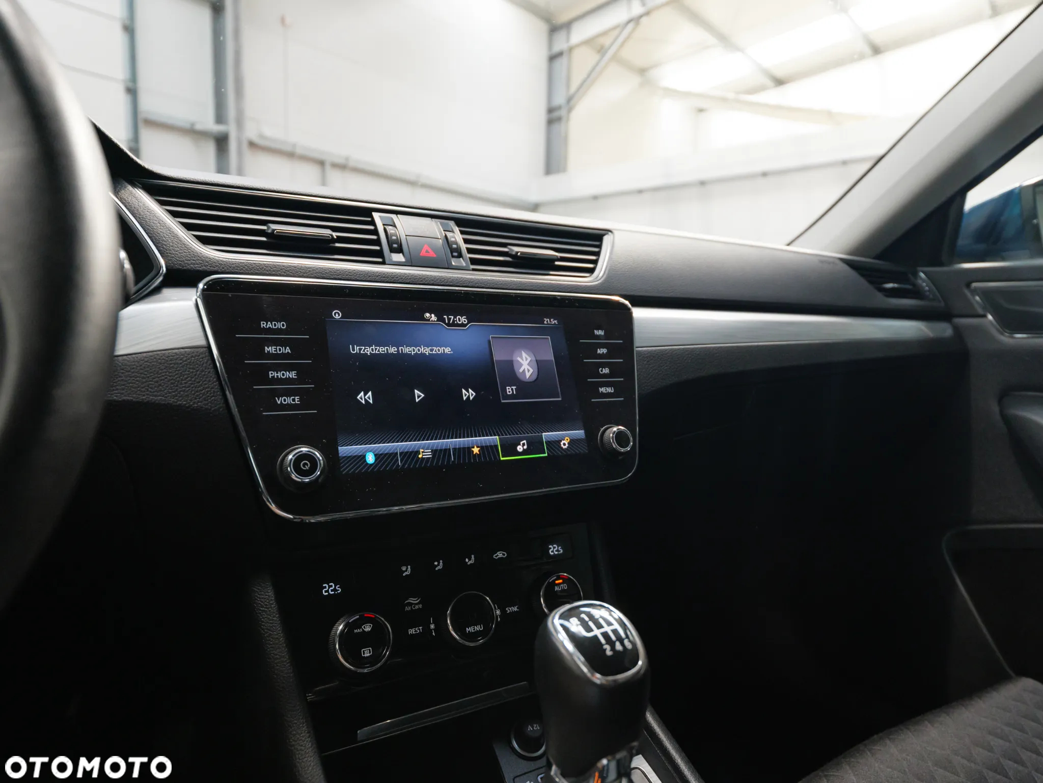 Skoda Superb 2.0 TDI SCR Ambition - 28