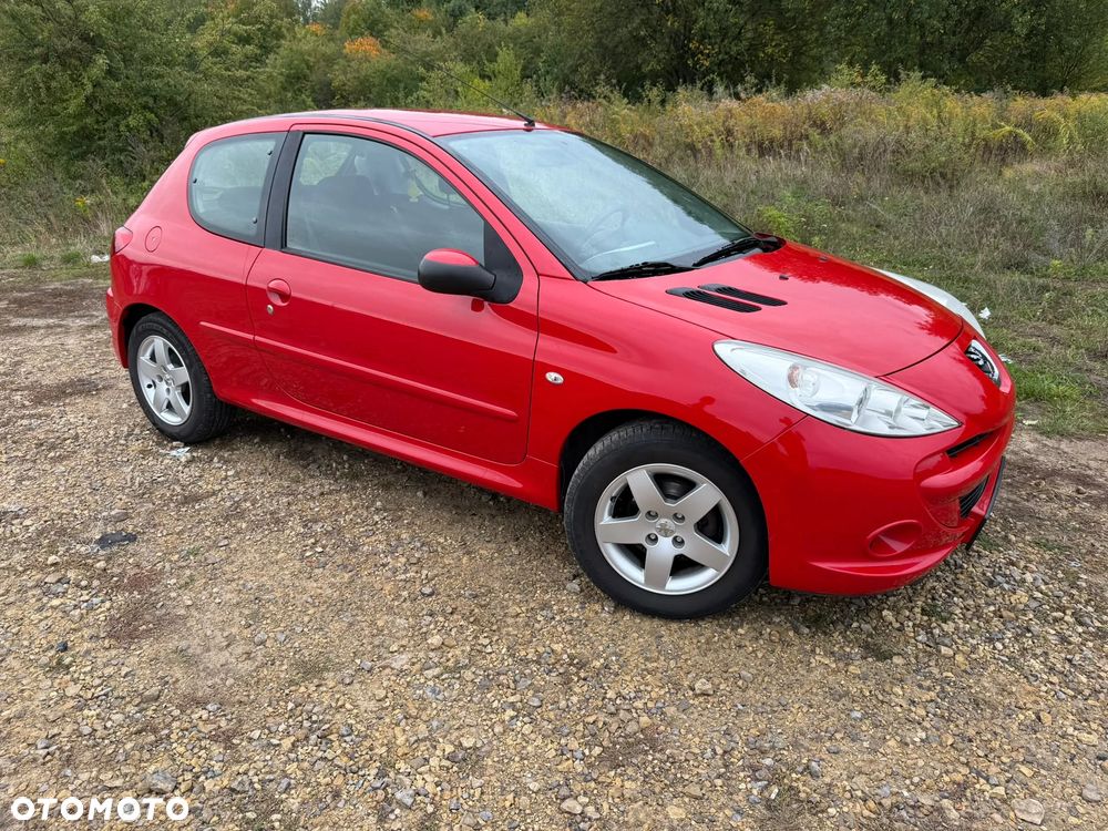 Peugeot 206 - 22