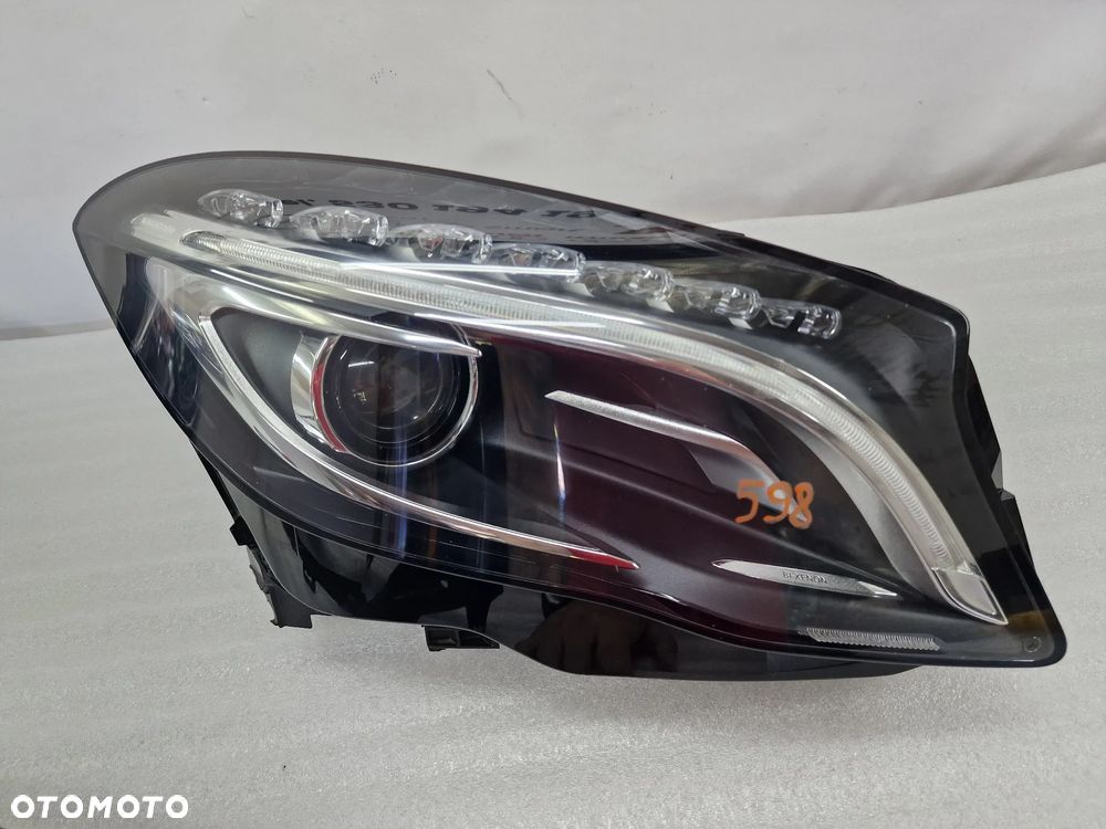 MERCEDES GLA W156 ŁADNA PRAWA LAMPA PRZEDNIA PRZÓD BI-XENON + USZCZELKA ( RAMKA ) , NR A1569063200 , NR AUKCJI LA598 - 2