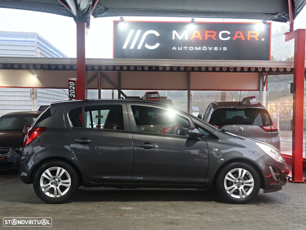 Opel Corsa 1.2 Enjoy - 9