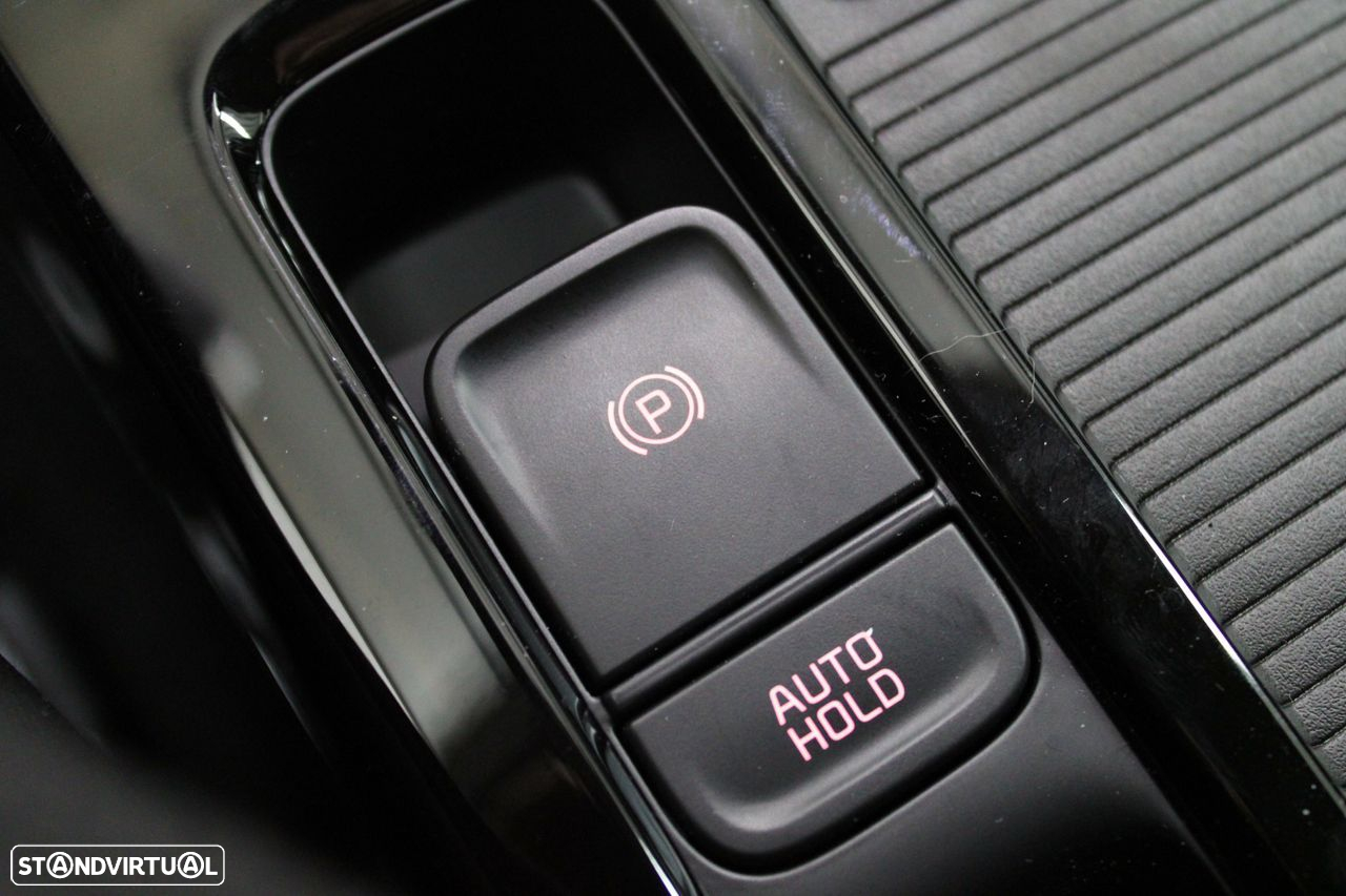 Kia XCeed 1.6 GDi PHEV Drive - 19