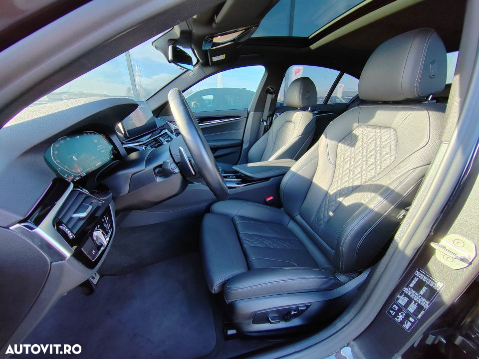 BMW Seria 5 540d xDrive AT MHEV - 11