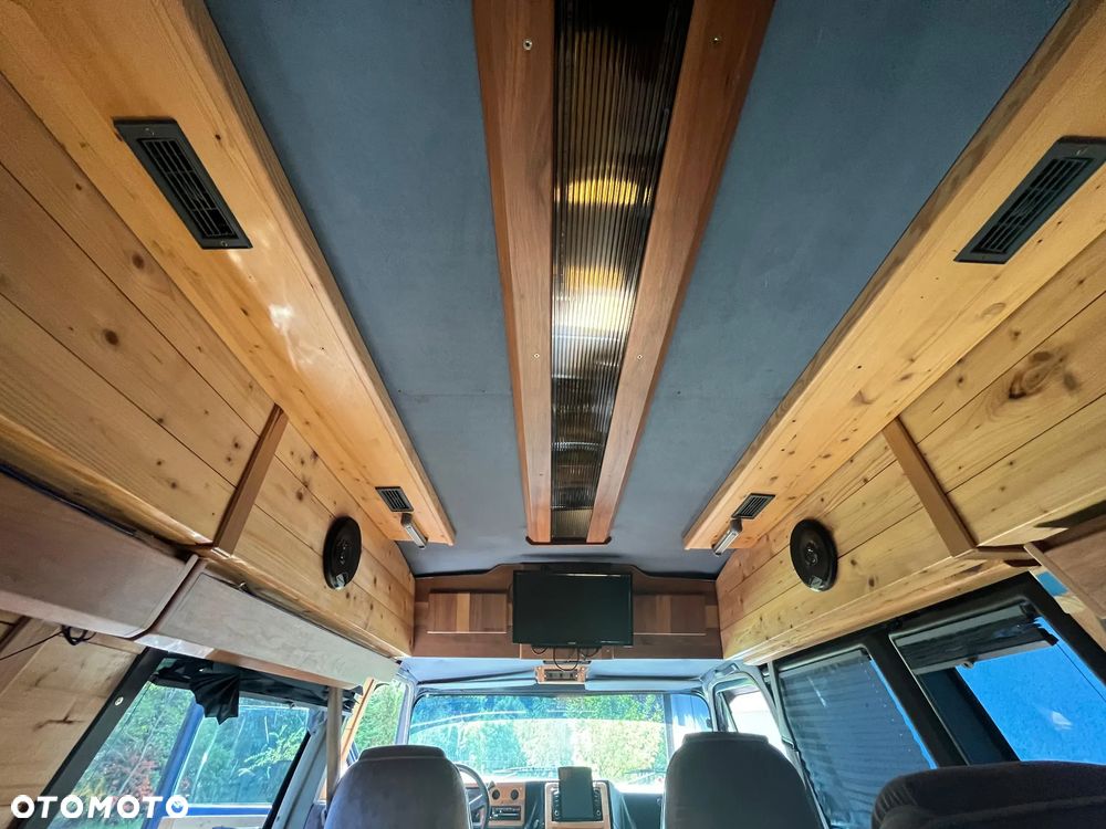 Chevrolet Chevy Van - 4