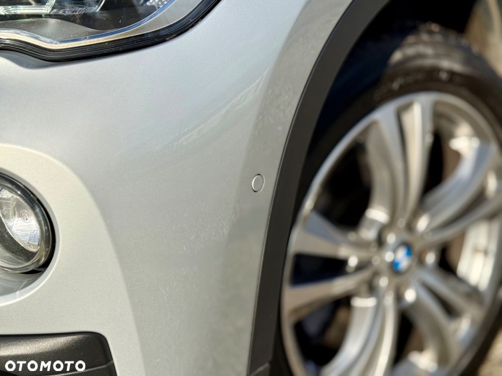 BMW X1 xDrive20d - 13