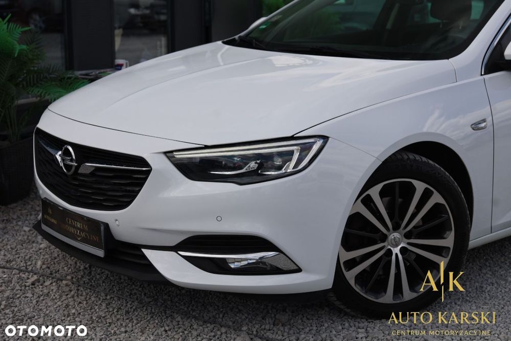 Opel Insignia - 32
