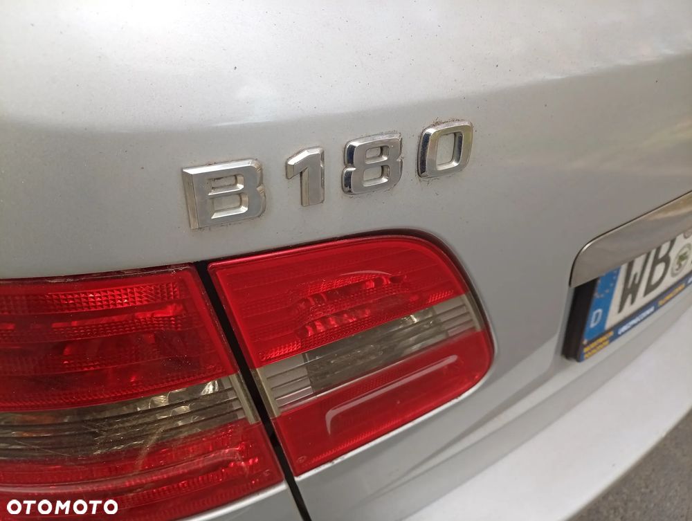 Mercedes-Benz Klasa B 200 CDI Autotronic - 19