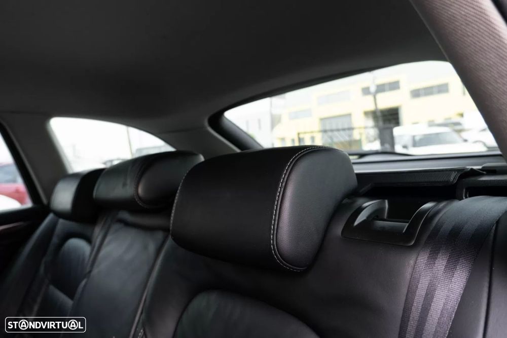 Skoda Superb Break 1.6 TDI Elegance - 27