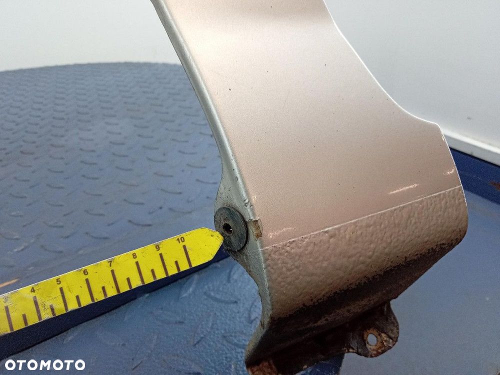 TOYOTA COROLLA VERSO I 01- BŁOTNIK PRZÓD LEWY 1D9 - 10