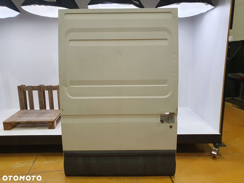 DRZWI PRAWE BOCZNE Iveco Daily III IV 2006-2014 PRZESUWNE SUWANE prawy bok - 2