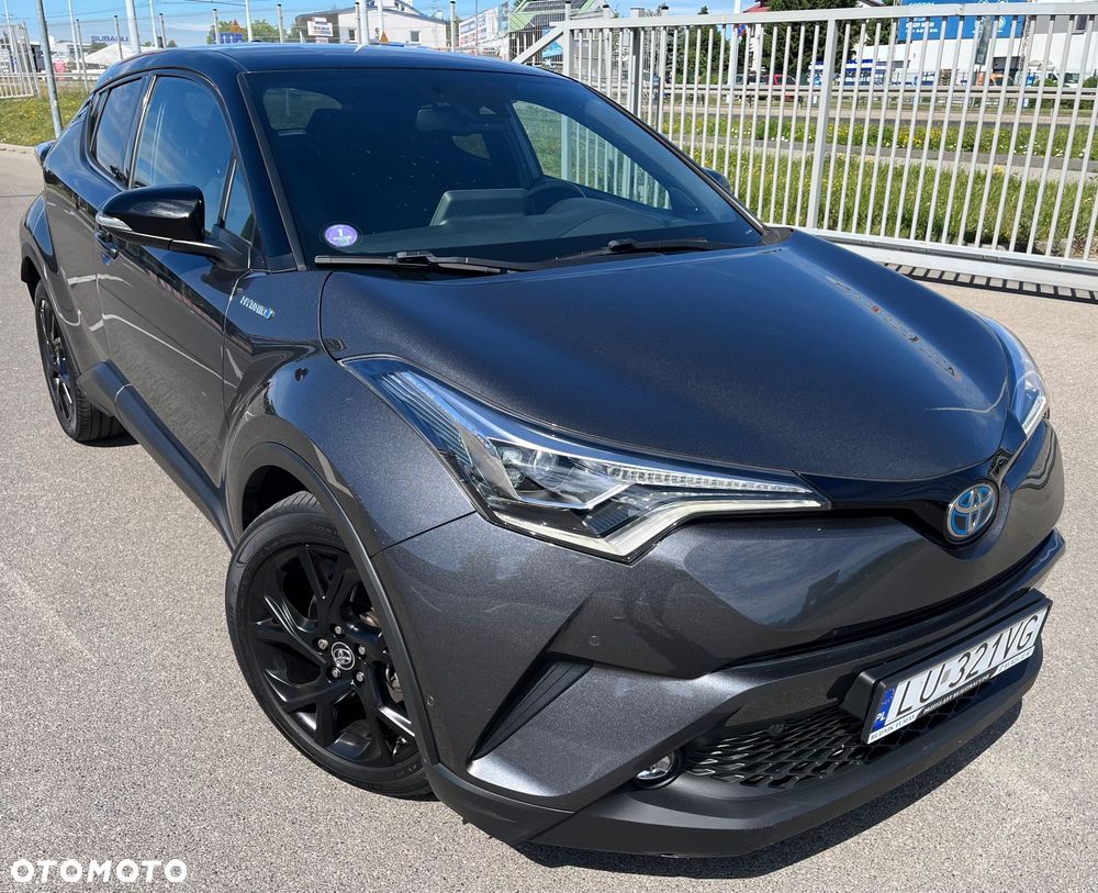 Toyota C-HR Flow - 1