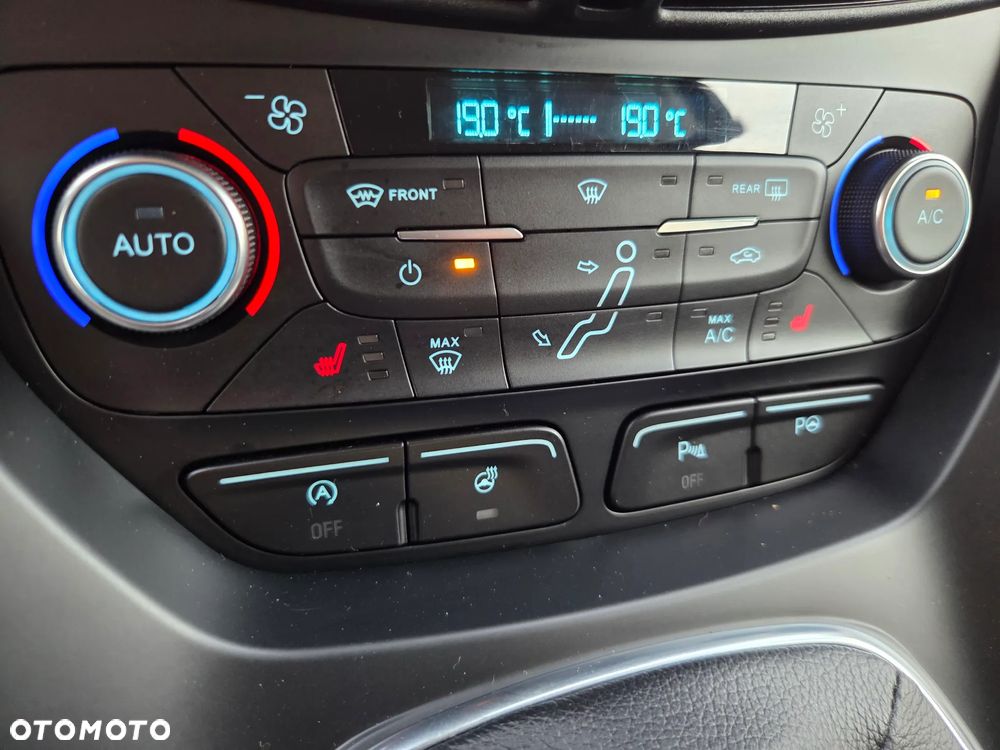Ford C-MAX 1.0 EcoBoost Titanium ASS - 15