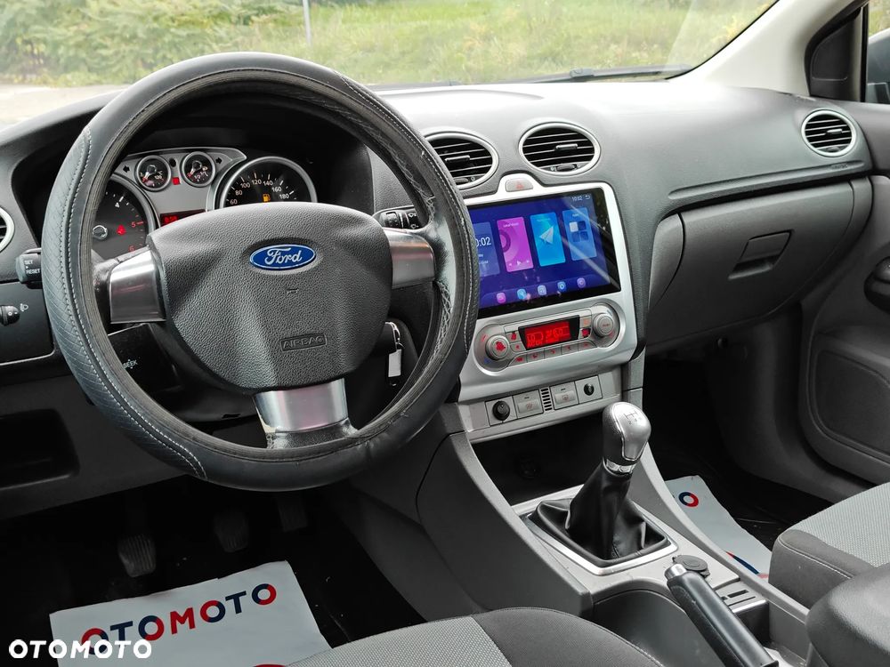 Ford Focus 1.8 TDCi Ghia - 19