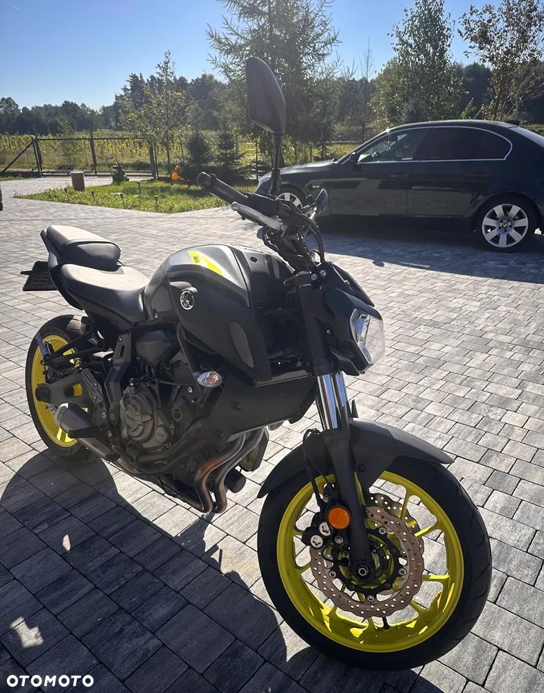 Yamaha MT - 4