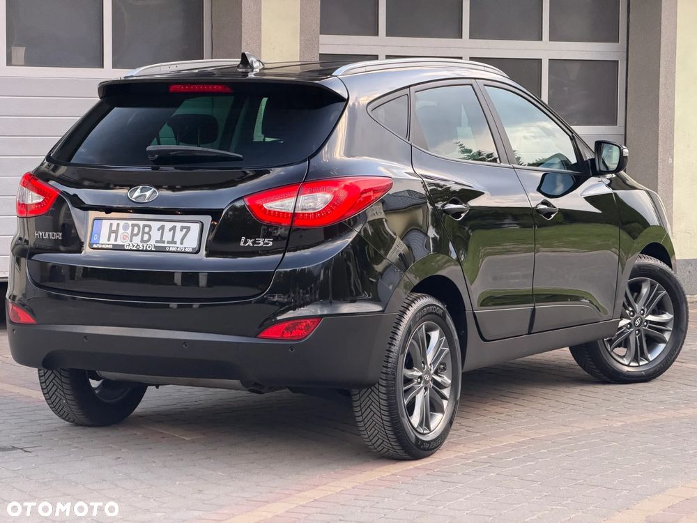 Hyundai ix35 1.6 2WD Fifa World Cup Edition - 12