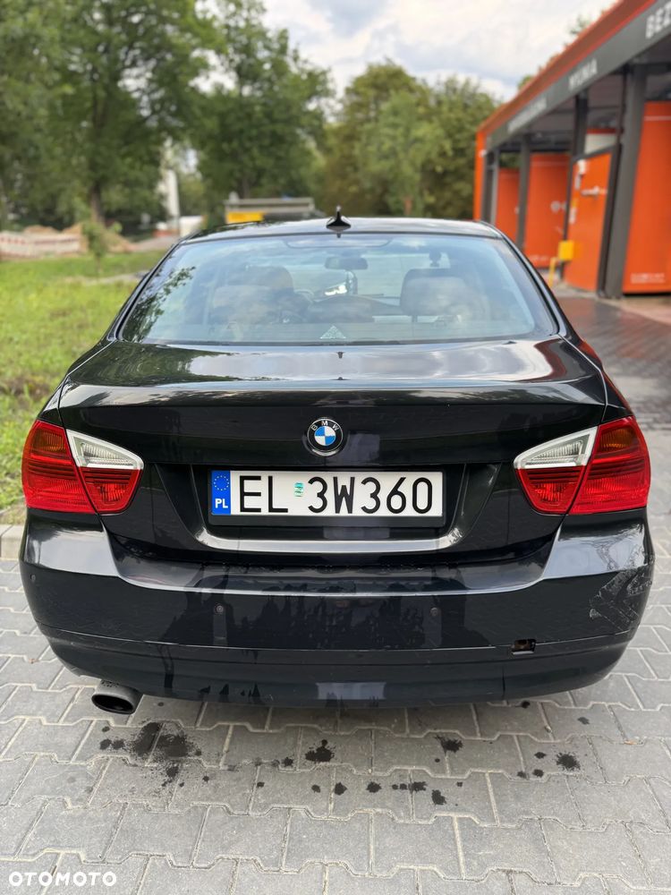 BMW Seria 3 - 16