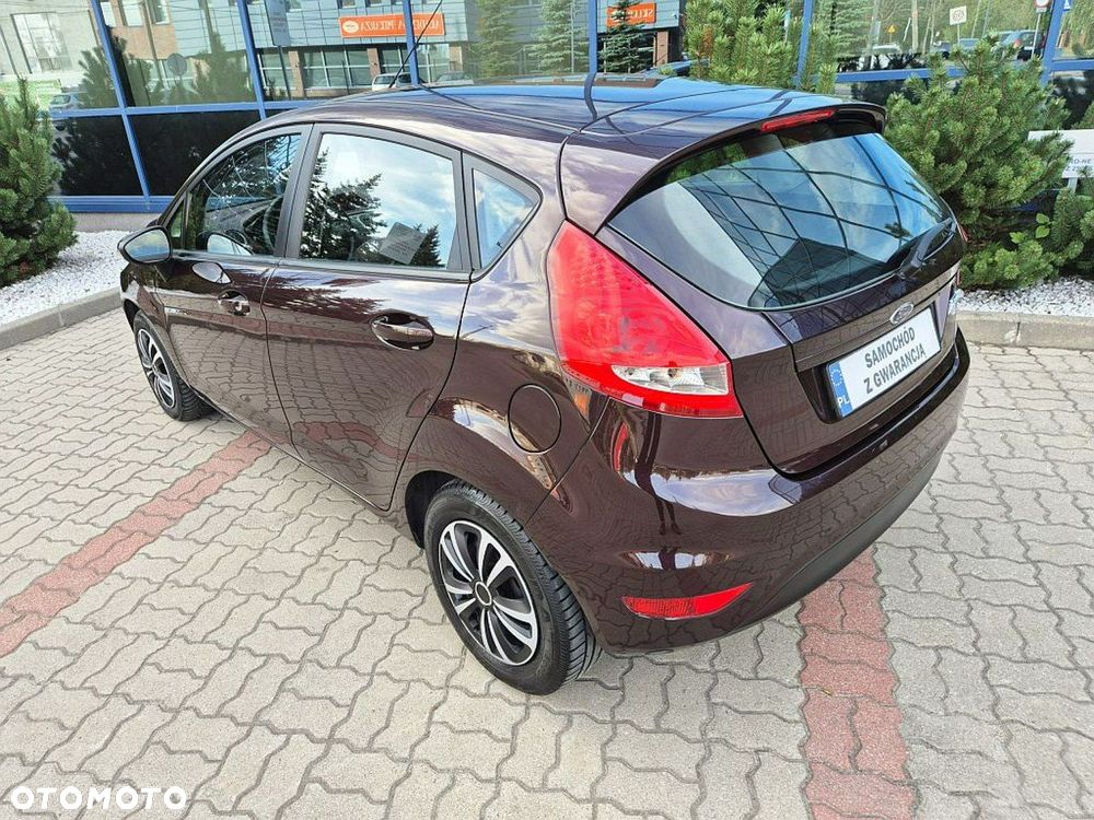 Ford Fiesta - 15