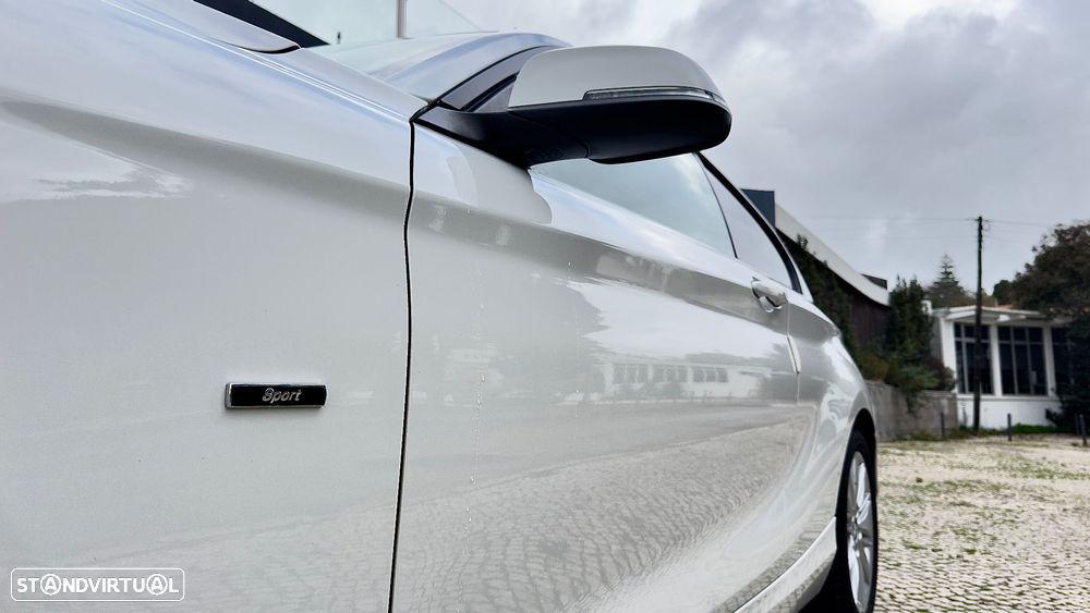 BMW 116 d EfficientDynamics Edition Sport Line - 11