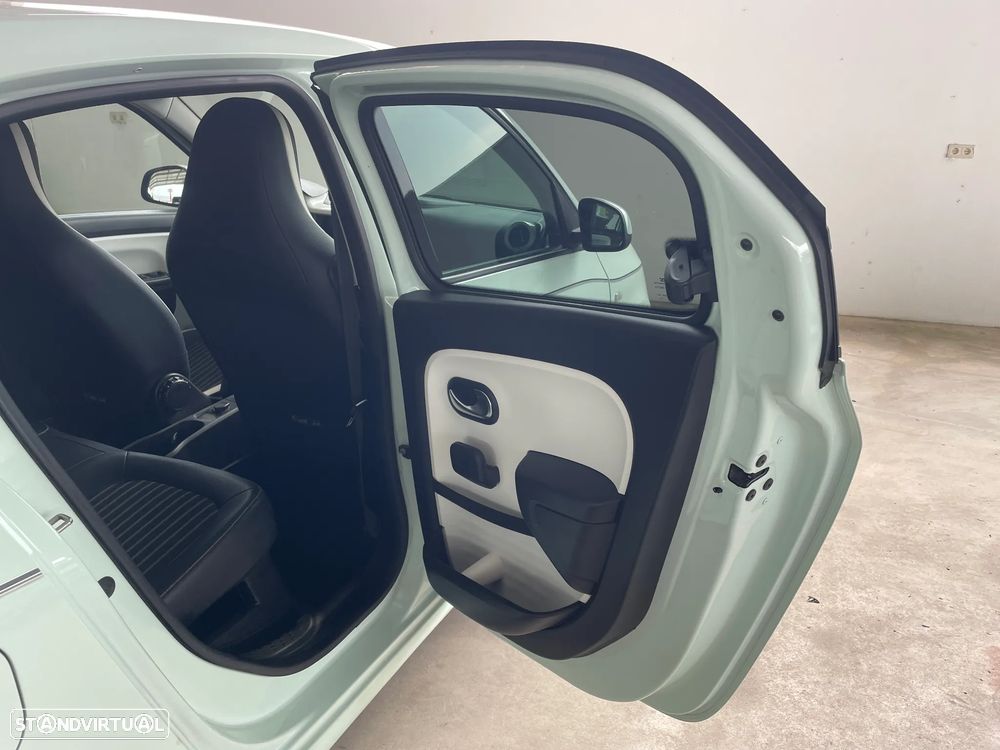 Renault Twingo TCE 90 INTENS - 16
