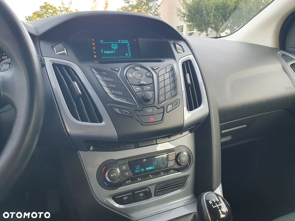 Ford Focus 1.6 TDCi DPF Champions Edition - 13