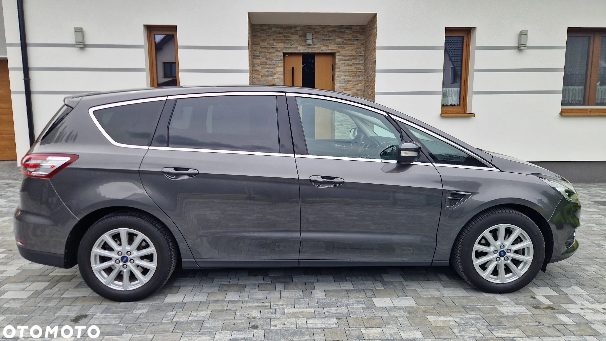 Ford S-Max 2.0 TDCi 4WD Titanium PowerShift - 6