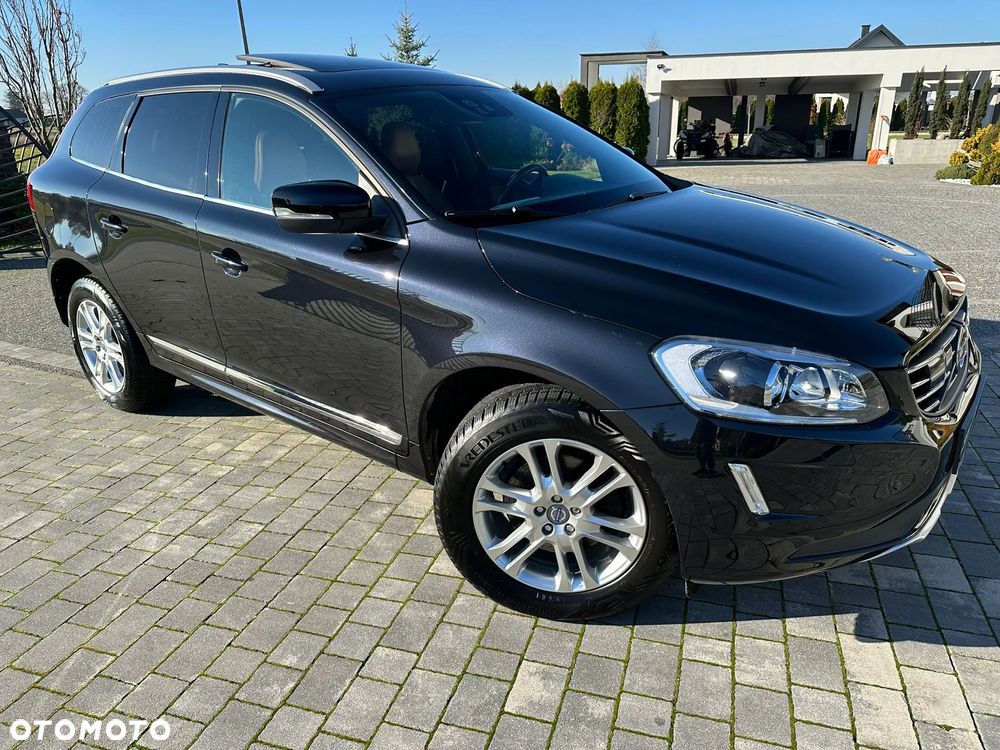 Volvo XC 60 D5 AWD Geartronic Summum - 14