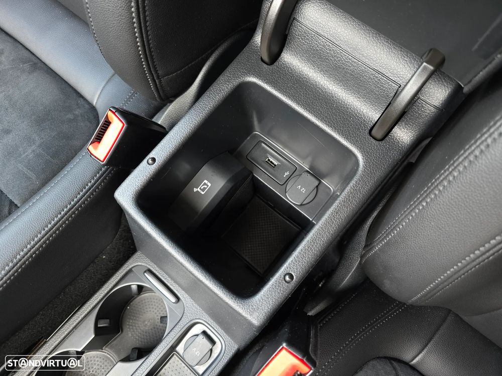 VW Sharan 2.0 TDI Highline DSG - 26