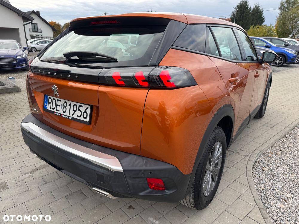 Peugeot 2008 1.2 PureTech Active S&S EAT8 - 8