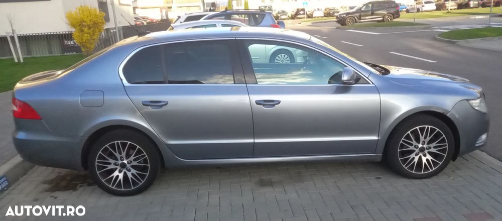 Skoda Superb 1.8 TSI Ambition DSG - 1