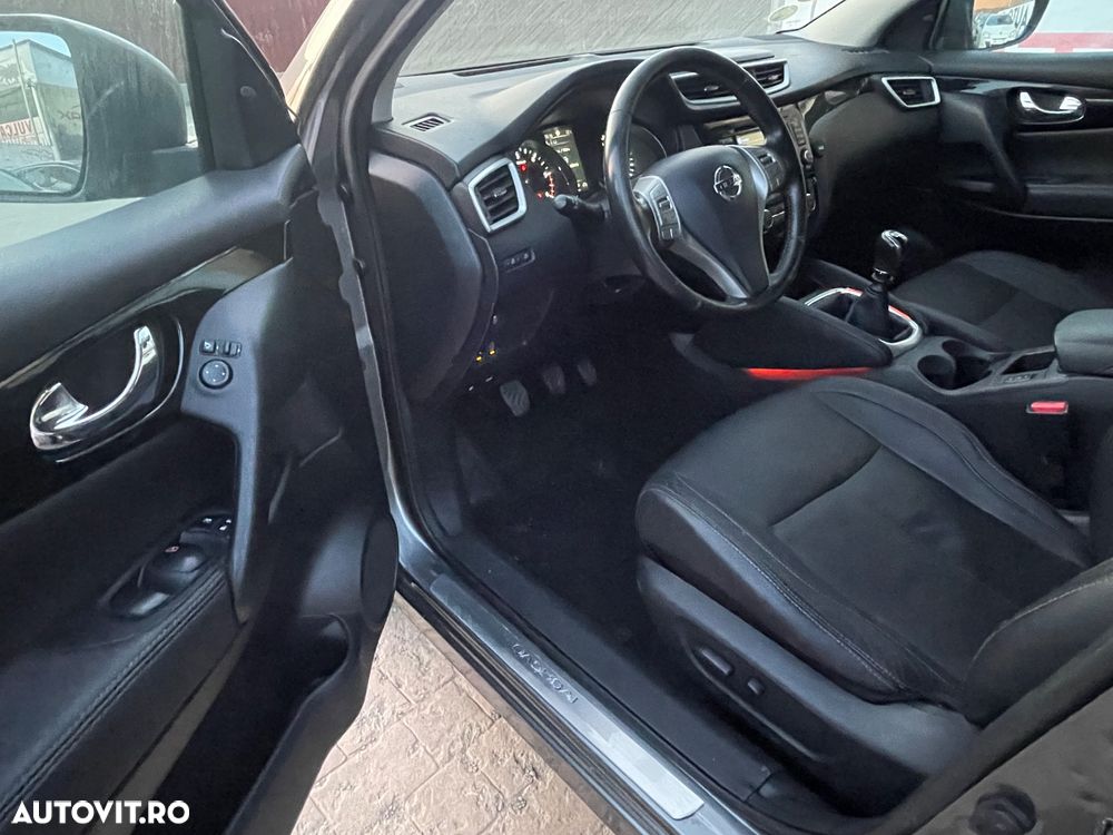 Nissan Qashqai 1.5 DCI Start/Stop Tekna - 6
