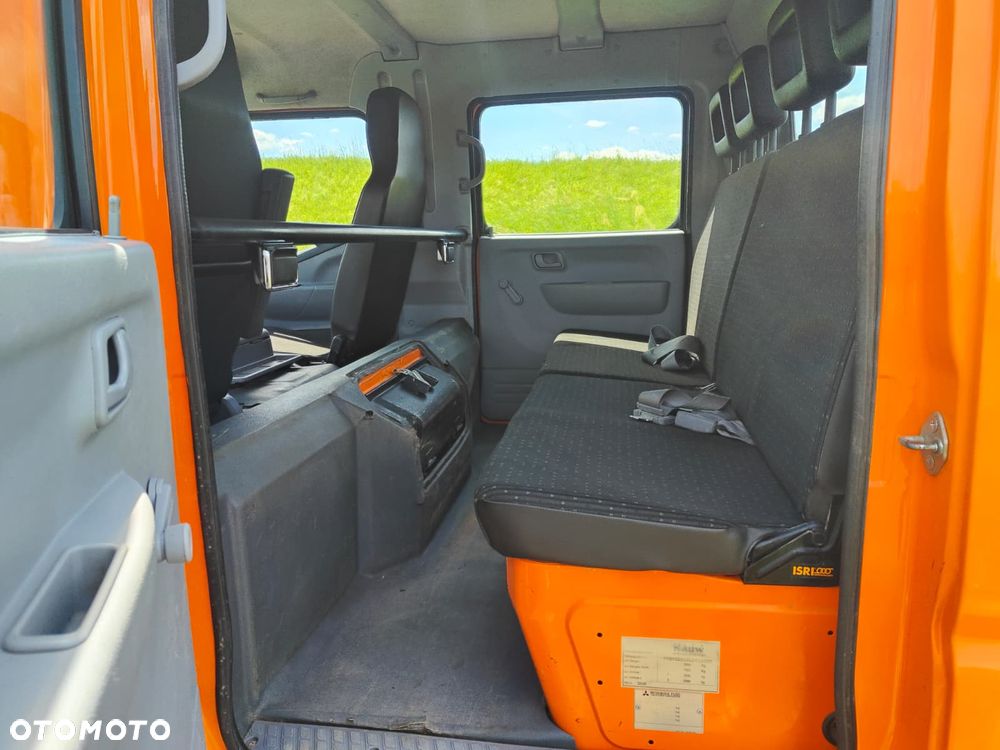 Mitsubishi Fuso Canter - 17