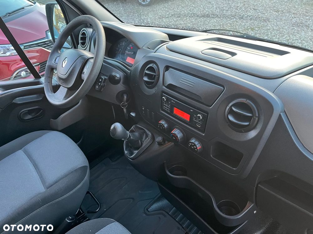 Renault Master - 25