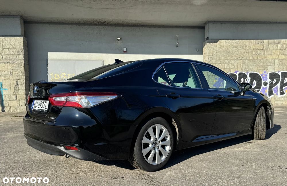 Toyota Camry 2.5 Hybrid Comfort CVT - 3