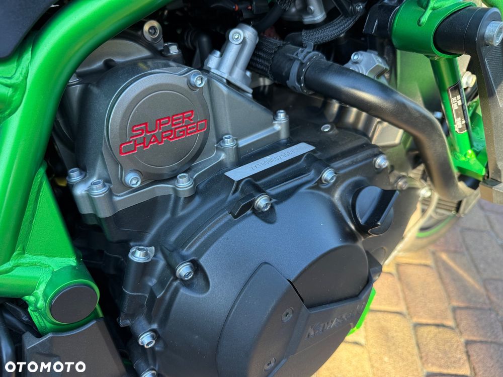 Kawasaki H2 - 5