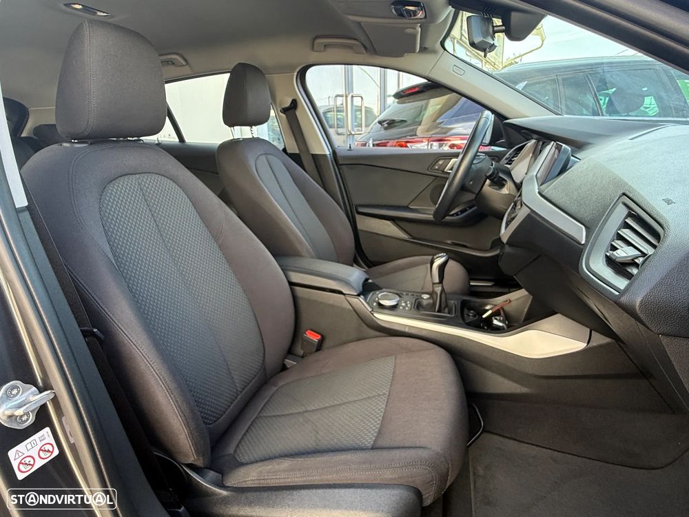 BMW 116 d EfficientDynamics - 23