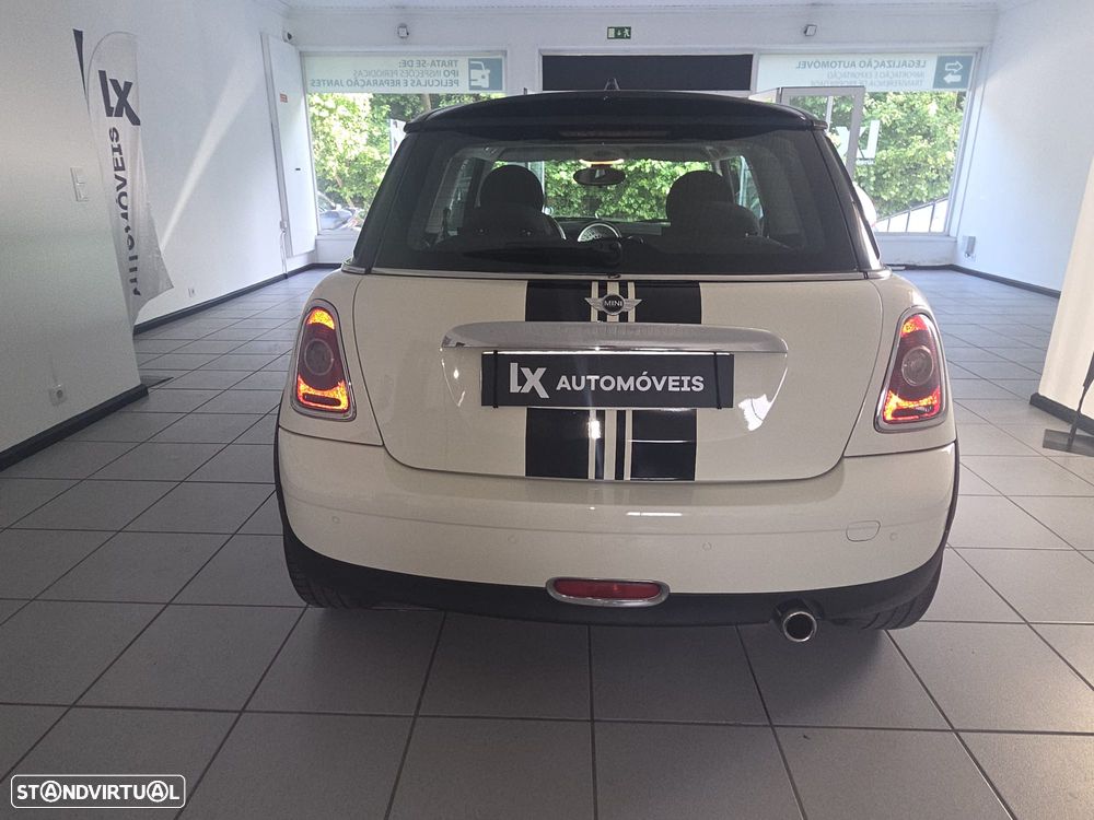 MINI 3 Portas Cooper D - 5