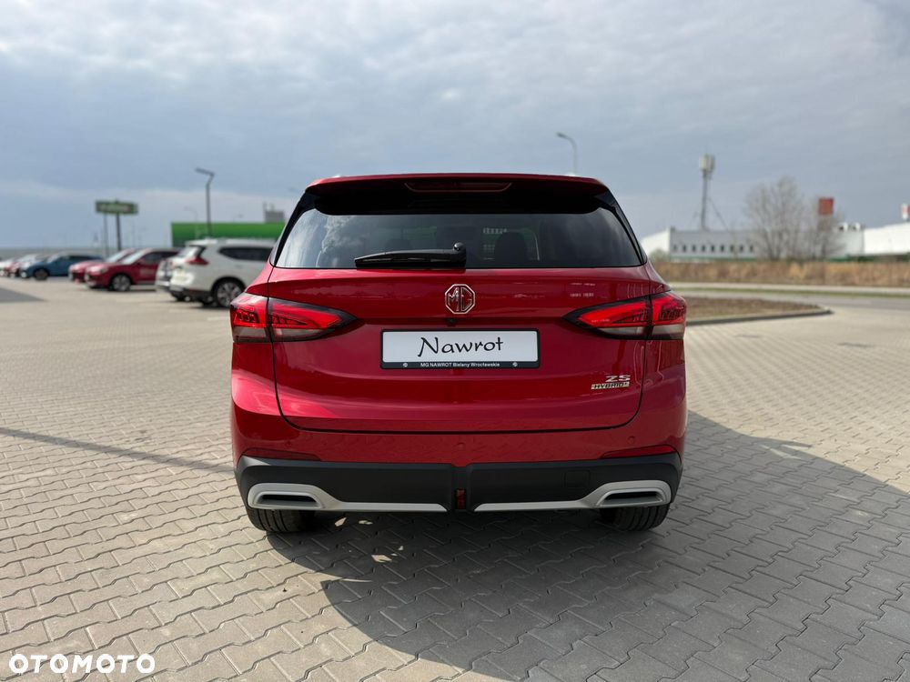 MG ZS Hybrid+ - 5
