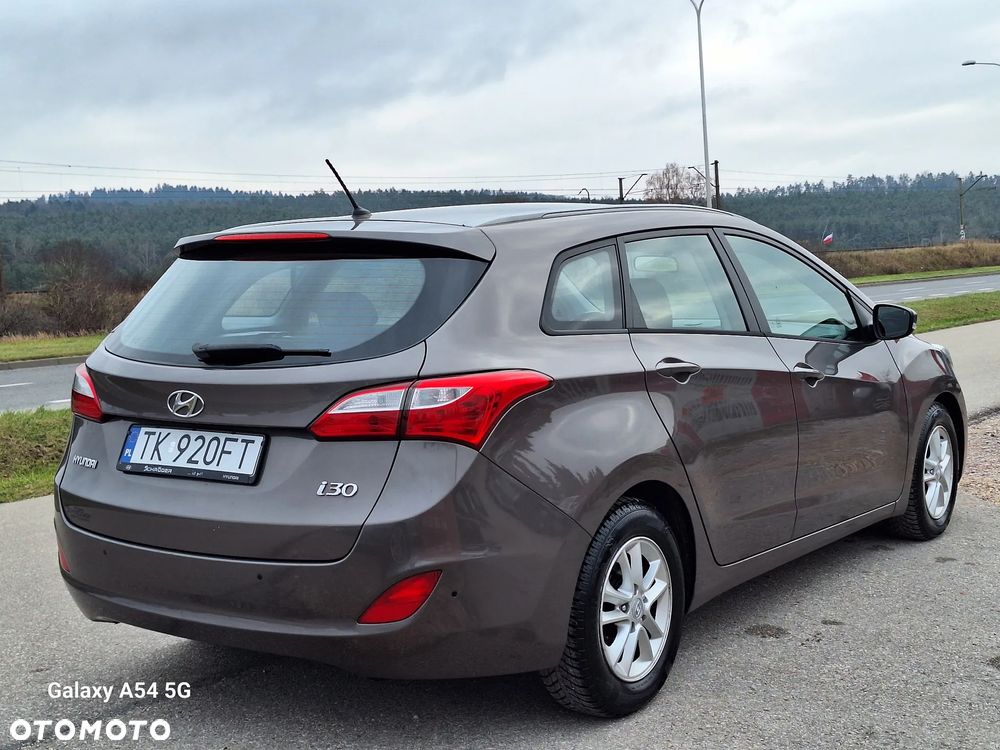 Hyundai i30 1.6 CRDi Trend - 7