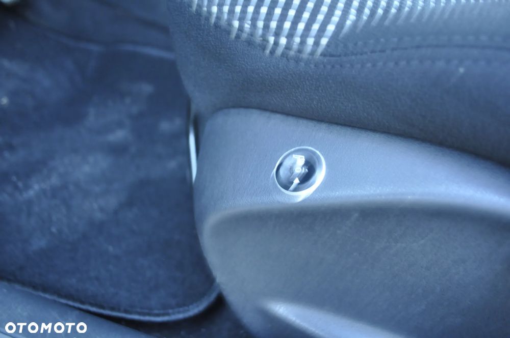 Citroën C3 1.2 e-VTi Exclusive ETG - 12