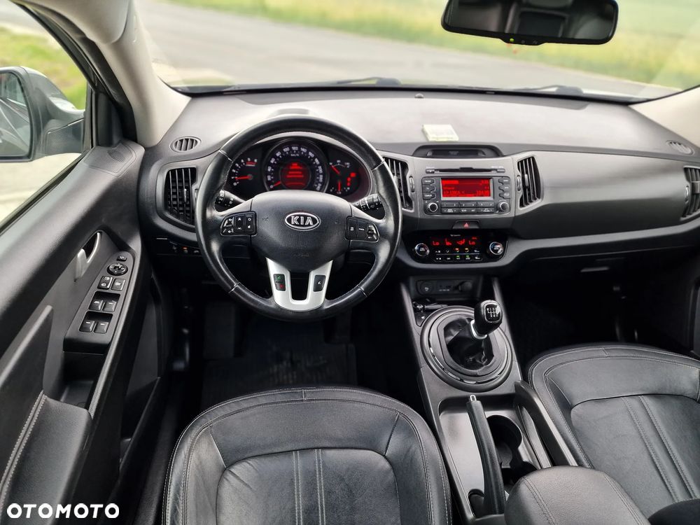 Kia Sportage 1.7 CRDI 2WD ISG Dream-Team Edition - 23