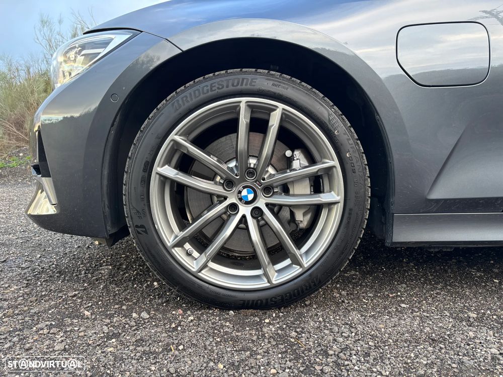 BMW 330 e Touring Line Sport Auto - 5