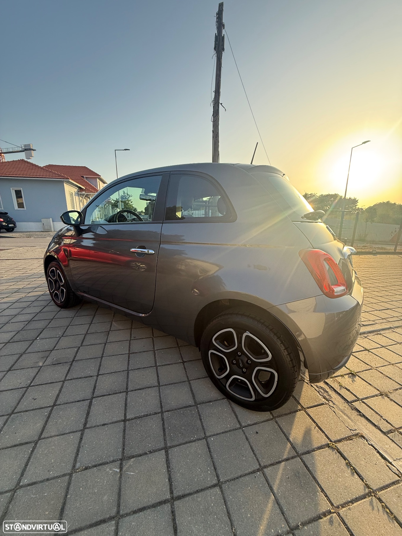 Fiat 500 1.0 Hybrid Lounge - 2