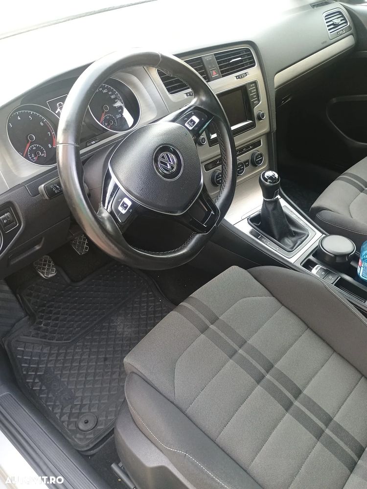 Volkswagen Golf - 7