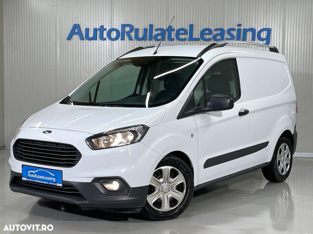 Ford Transit Courier - 1