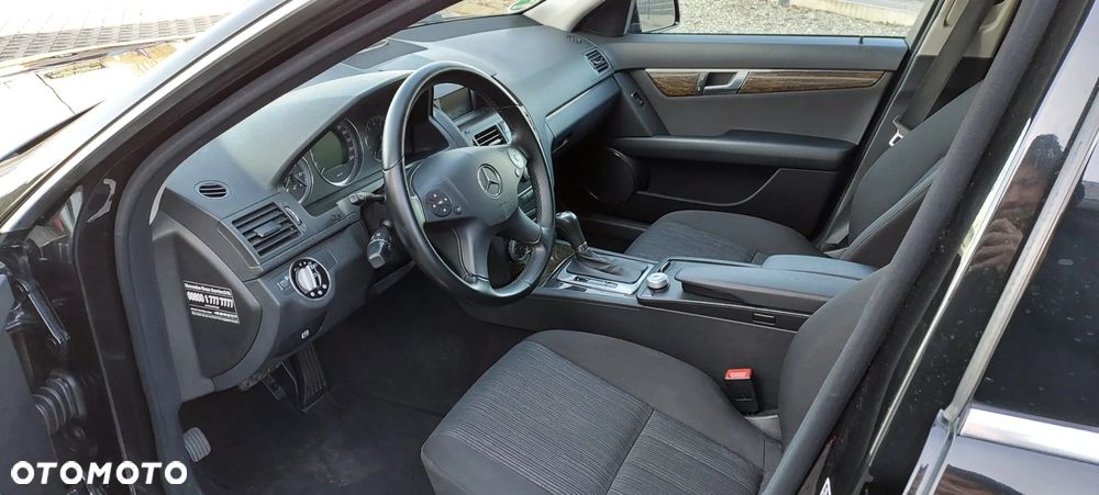 Mercedes-Benz Klasa C - 34