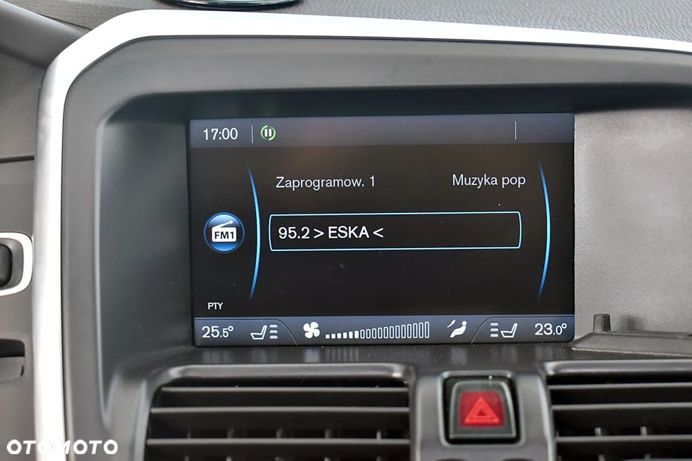 Volvo XC 60 2.4D AWD Summum - 31