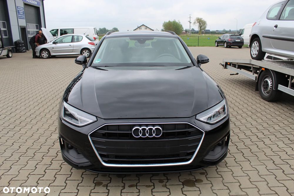 Audi A4 Avant 35 TDI mHEV S tronic - 2