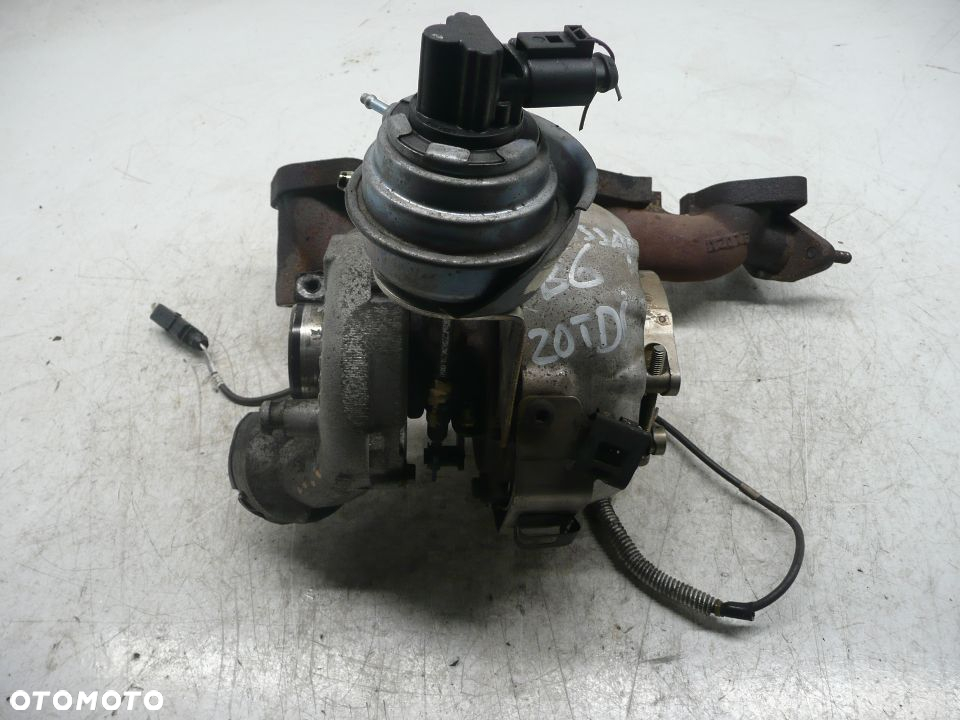 VW PASSAT B6 2.0TDI KOMBI TURBINA TURBOSPRĘŻARKA 03G253014K - 2