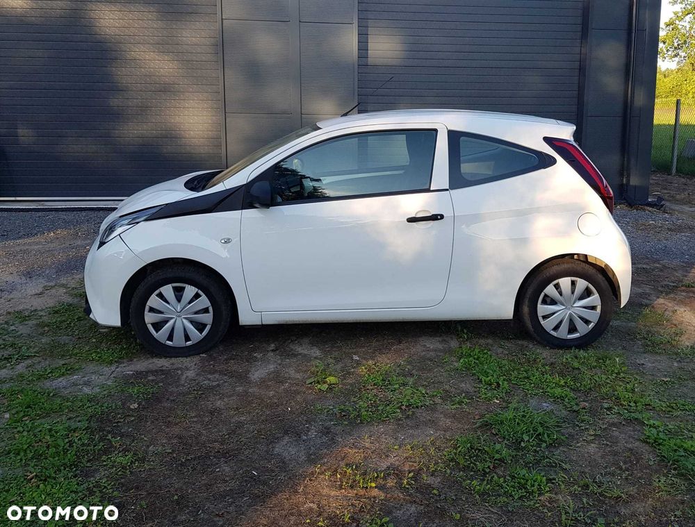 Toyota Aygo - 1