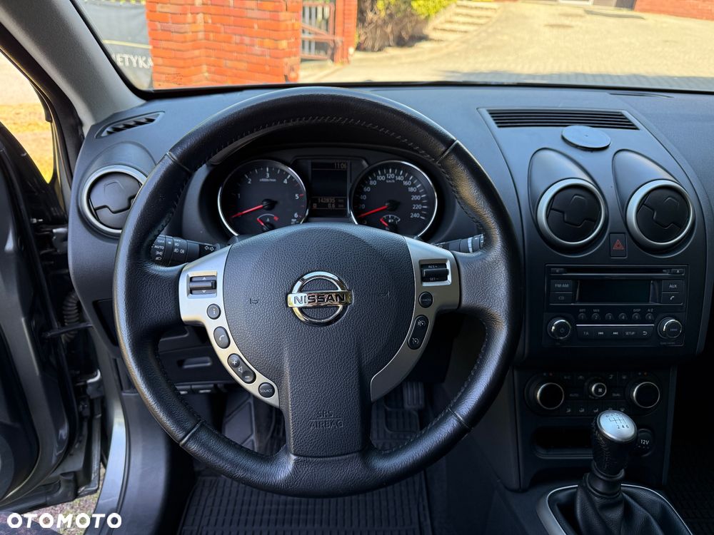 Nissan Qashqai - 14